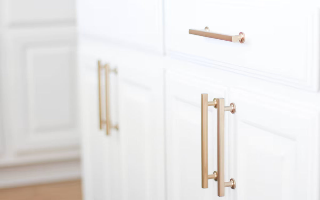 EMTEK Freestone Cabinet Pull