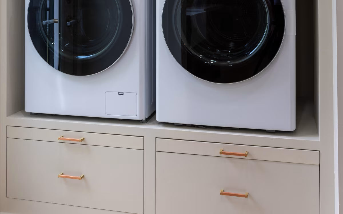 EMTEK Mortis and Tenon Cabinet Pull