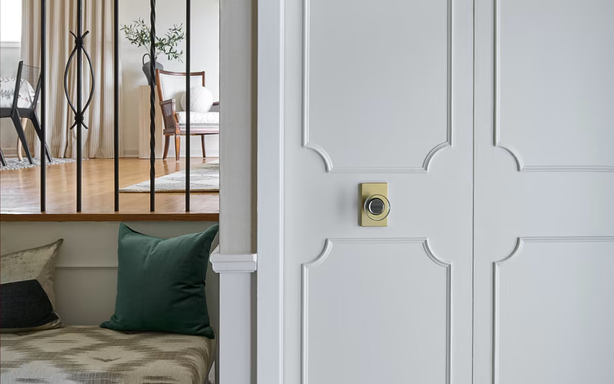 EMTEK Modern Disc Glass Knob